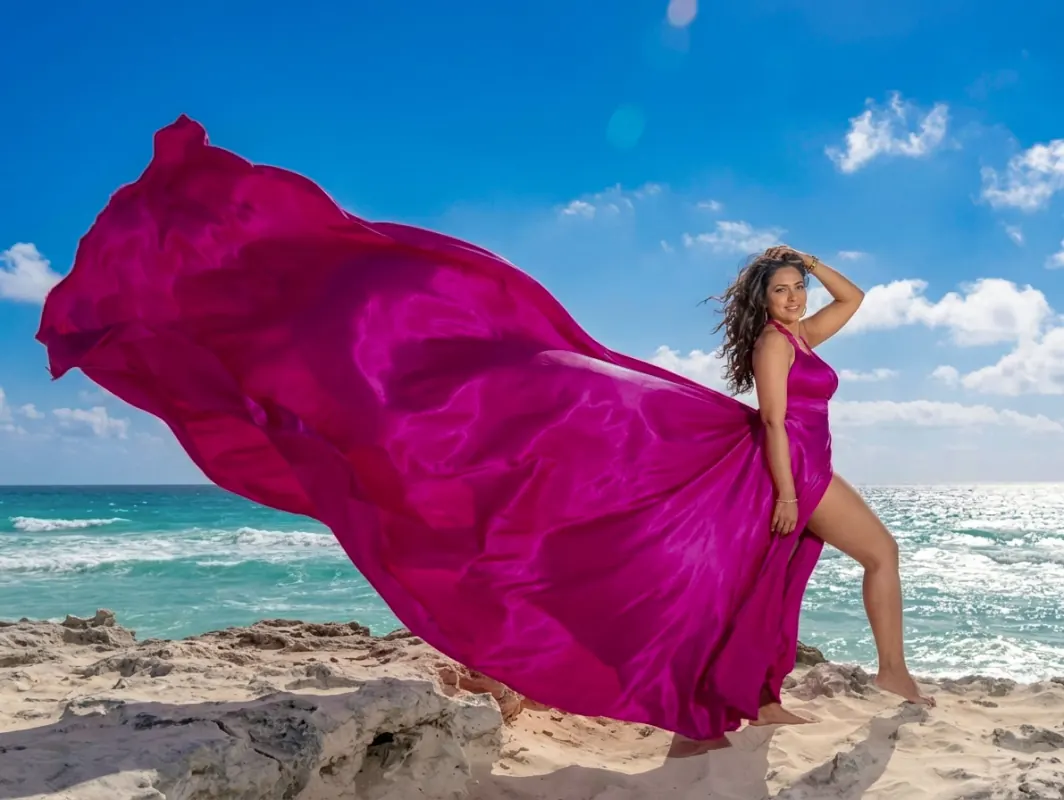 The Best Time for a Flying Dress Photoshoot in Isla Mujeres - Pro Art Photographers
