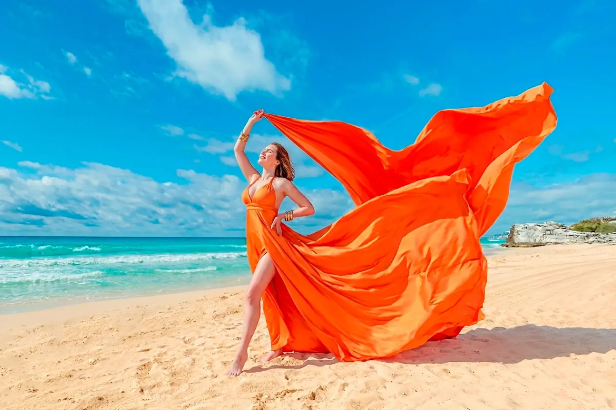 How Much Does a Flying Dress Session Cost in Cancun? - Pro Art Photographers