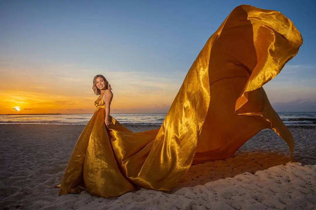 Por Qué una Sesión de Vestido Volador en Cozumel es una Experiencia Única - Pro Art Photographers