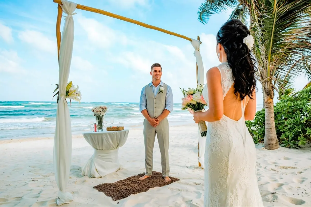 Eloping in Cancun and the Riviera Maya: The Complete Guide - Pro Art Photographers
