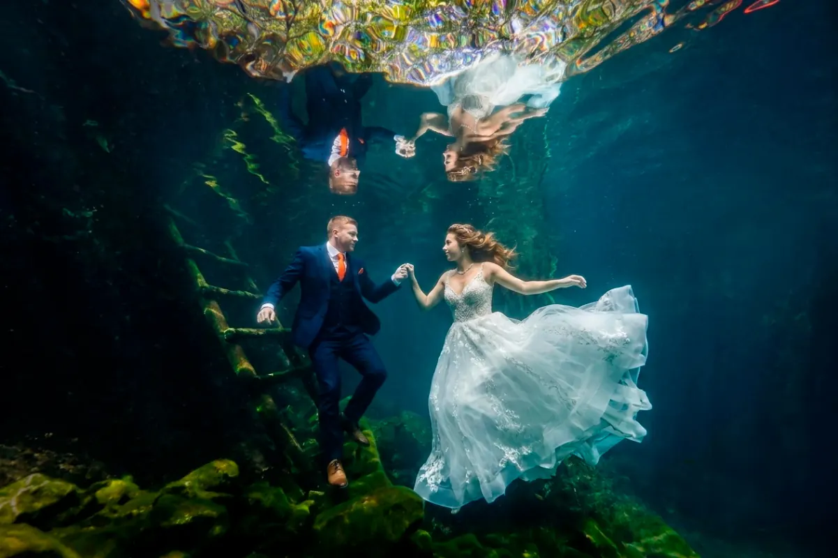 Trash the Dress in Cancun: The After-Wedding Shoot - Pro Art Photographers