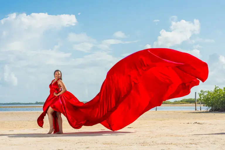 flying dress in cancun